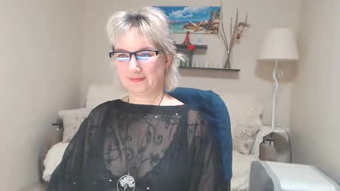 Leila Kinky online show from 02-12-25, 07:02