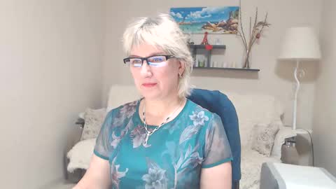 Leila Kinky online show from 02-21-25, 05:02