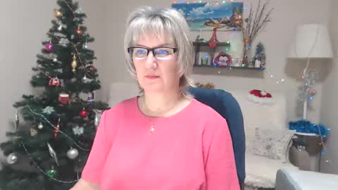 Leila Kinky online show from 12-20-25, 07:04