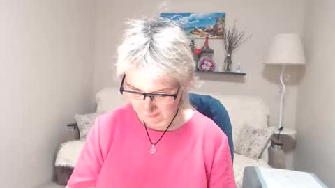 Leila Kinky online show from 05-10-26, 03:01