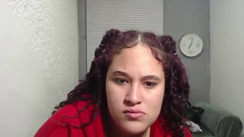 Snapshot of leilasosexy chatting on 06-18-26, 12:31 leilasosexy online show from 06-18-26, 12:31