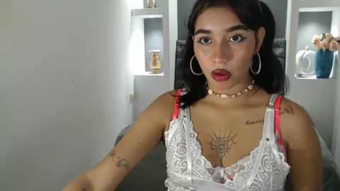 Snapshot of leilasweetxx chatting on 12-17-24, 07:29 Mar online show from 12-17-24, 07:29