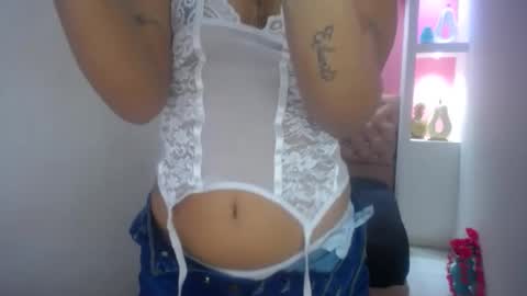 Snapshot of leilasweetxx chatting on 12-22-24, 07:54 Mar online show from 12-22-24, 07:54