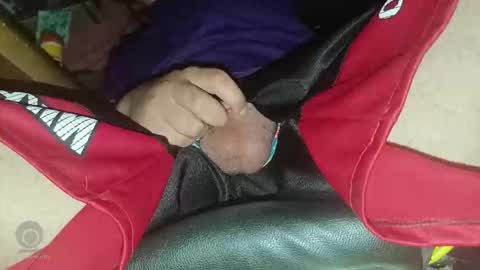 Snapshot of leirbago chatting on 09-30-25, 05:34 leirbago online show from 09-30-25, 05:34