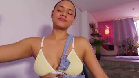 Leja online show from 06-22-26, 05:32
