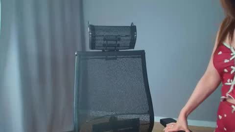 Leksa online show from 04-14-26, 11:22