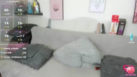 Snapshot of lele_699 chatting on 07-19-26, 03:38 lele_699 online show from 07-19-26, 03:38