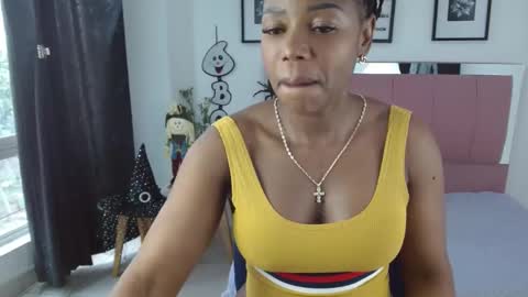 Snapshot of lele_f_w chatting on 10-08-25, 07:11 Leidy online show from 10-08-25, 07:11