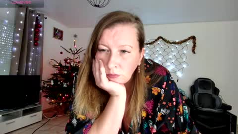 YOUR ELENA online show from 12-19-24, 11:29