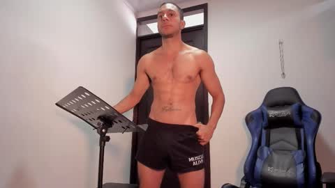 hi im lelo... nice to meet you I appreciate your thumbs up It is very important and you would help me a lot online show from 09-16-25, 12:39