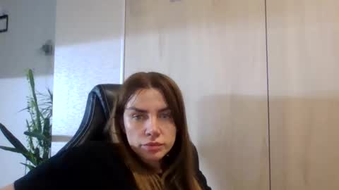 lena6122000 online show from 09-19-25, 07:58