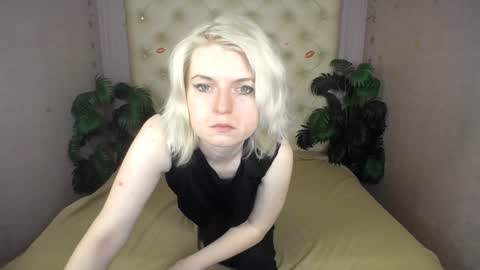 Snapshot of lena_paulles chatting on 02-07-25, 04:06 Lena online show from 02-07-25, 04:06