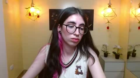 Lena online show from 03-02-25, 03:13