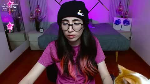 Snapshot of lena_roses chatting on 05-23-26, 11:31 Lena online show from 05-23-26, 11:31