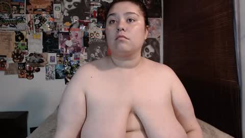 Snapshot of lena_turner_ chatting on 04-21-26, 10:56 Lena online show from 04-21-26, 10:56