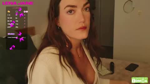 Snapshot of lenajane_xx chatting on 07-06-26, 09:39 lenajane_xx online show from 07-06-26, 09:39