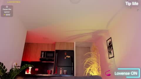 Lenner INDEPENDENT MODEL online show from 02-18-25, 08:59