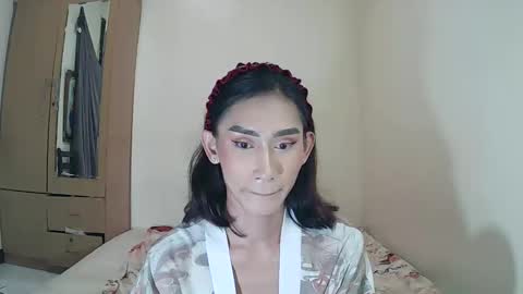 Snapshot of lennonxshit chatting on 02-10-25, 06:35 JANE online show from 02-10-25, 06:35