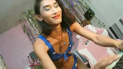 Snapshot of lennonxshit chatting on 03-02-25, 03:59 JANE online show from 03-02-25, 03:59