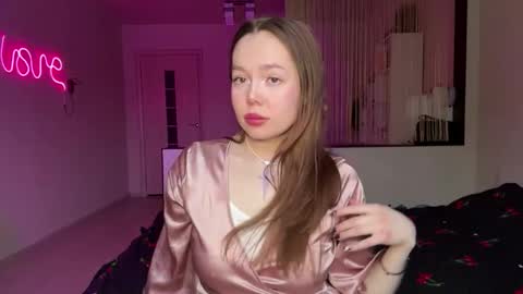 Hey hey our name is Mia  Elfy Lovense is active time to play   PVT IS OPEN  online show from 02-16-26, 04:52