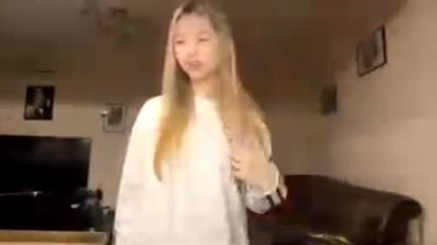 Snapshot of lenorehandelsman chatting on 03-19-26, 11:14 Tagami online show from 03-19-26, 11:14