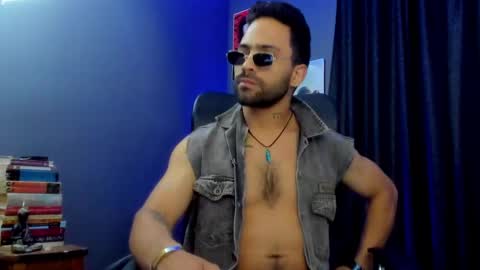 Leo  Diaz online show from 01-21-25, 11:55