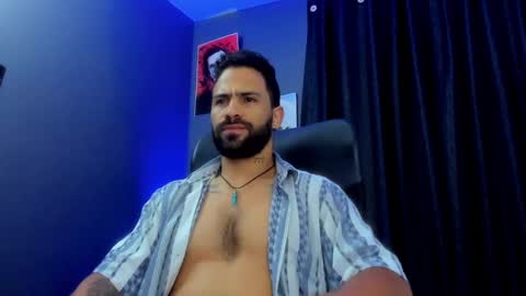 Leo  Diaz online show from 03-04-25, 07:30