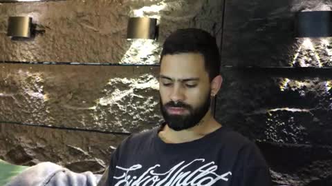 Leo  Diaz online show from 09-15-25, 02:00