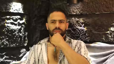 Leo  Diaz online show from 11-27-25, 02:24