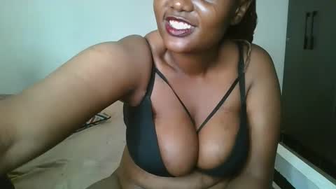 leo_kitty8 online show from 03-16-26, 06:23