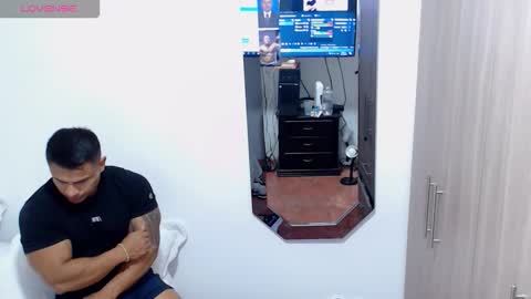 Leo online show from 10-21-25, 02:45