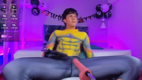 Leo online show from 10-13-25, 04:23