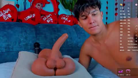 Snapshot of leo_savage_ chatting on 02-11-26, 03:55 Leo online show from 02-11-26, 03:55