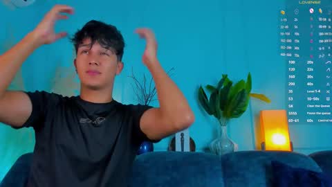 Snapshot of leo_savage_ chatting on 02-24-26, 03:04 Leo online show from 02-24-26, 03:04