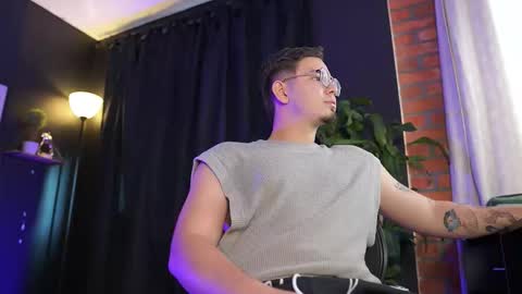 Leo online show from 01-17-26, 09:07