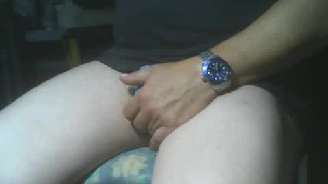 leobau552709 online show from 10-13-25, 10:32