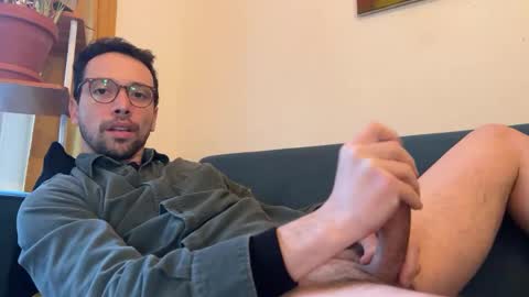 Leo online show from 01-26-25, 02:08