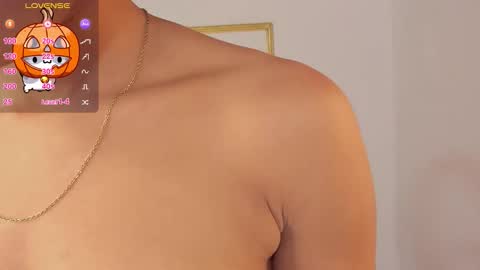 Leo online show from 10-22-25, 03:12