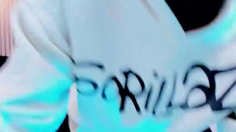 leohard_ online show from 01-16-26, 11:47