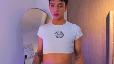 leohard_ online show from 03-15-26, 02:06