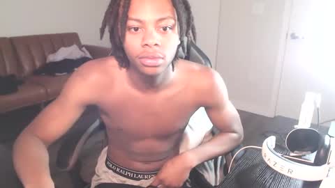 Snapshot of leomalonee chatting on 01-23-25, 12:14 LeoMalonee online show from 01-23-25, 12:14