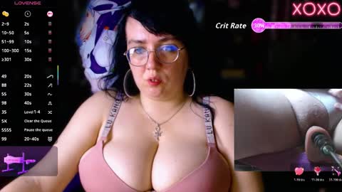 Snapshot of leona_harrison chatting on 10-29-25, 02:30 Leona Harrison online show from 10-29-25, 02:30