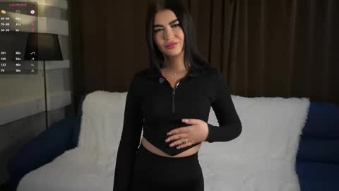 Mila online show from 11-26-25, 01:06