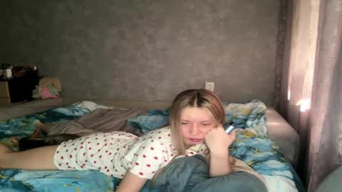 Eva online show from 05-18-26, 06:08