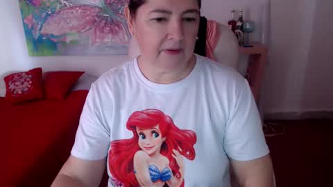 leonela   online show from 02-15-26, 06:37