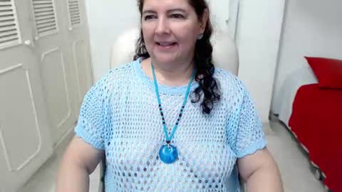 leonela   online show from 06-21-26, 12:13