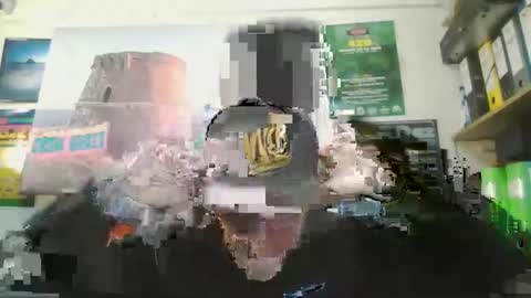 Snapshot of leonidascum chatting on 01-10-26, 11:23 leonidascum online show from 01-10-26, 11:23