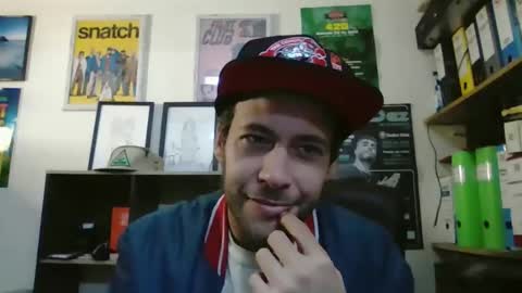 Snapshot of leonidascum chatting on 02-12-26, 12:11 leonidascum online show from 02-12-26, 12:11