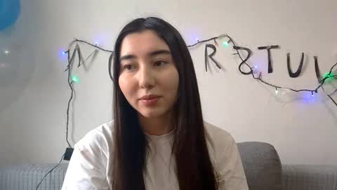 Snapshot of leonieschmith chatting on 11-14-25, 10:36 Alice online show from 11-14-25, 10:36