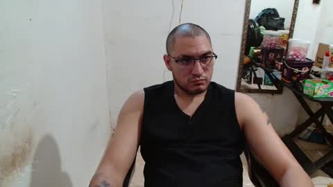 leonino231 online show from 09-24-25, 04:32